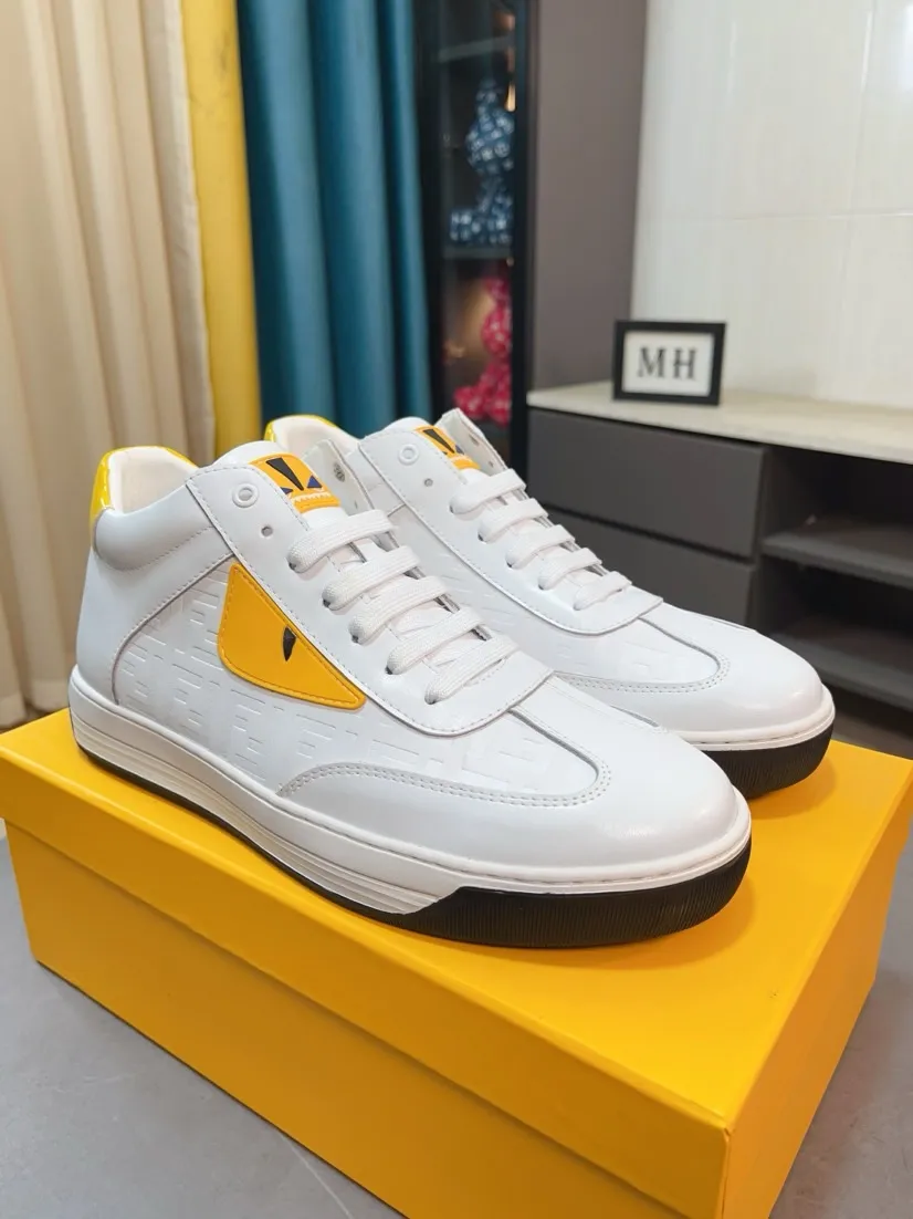 Ex-factory price 420🌹🌹【fendi Fendi】: 🔝High-end brand of men's shoes: high-top series: official website 1:1 latest masterpiece: the upper is made of brand fabric with imported cowhide technology, ➕🐑made in sheepskin👍, making walking more convenient and comfortable, a stunning work, compared with the official quality, the beautiful 1:1 replica [color]! Create a fashionable personality to set off your uniqueness! A must-have for trendy men! 🔥Size: 38-44.